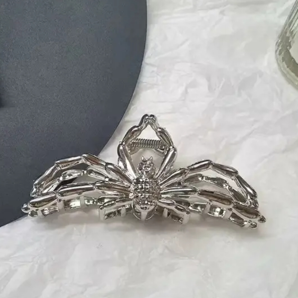 🕸️🕷️ Spider metal hair claw clip - Picture 7 of 9